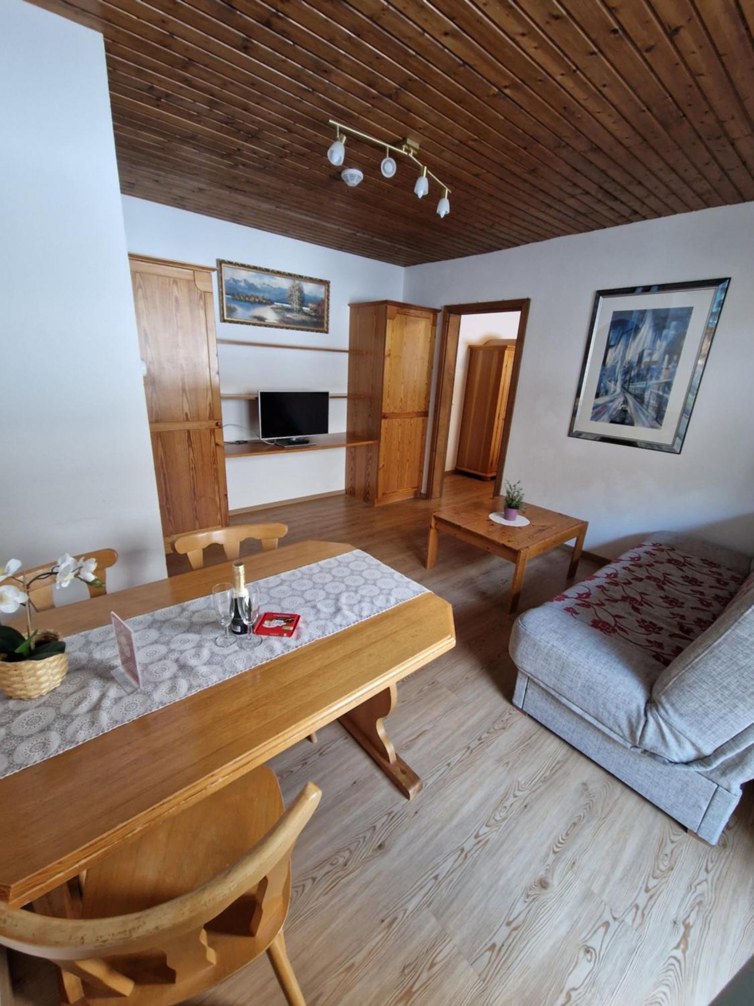 Garni Baerenwirt Bed & Breakfast Leutasch Bagian luar foto