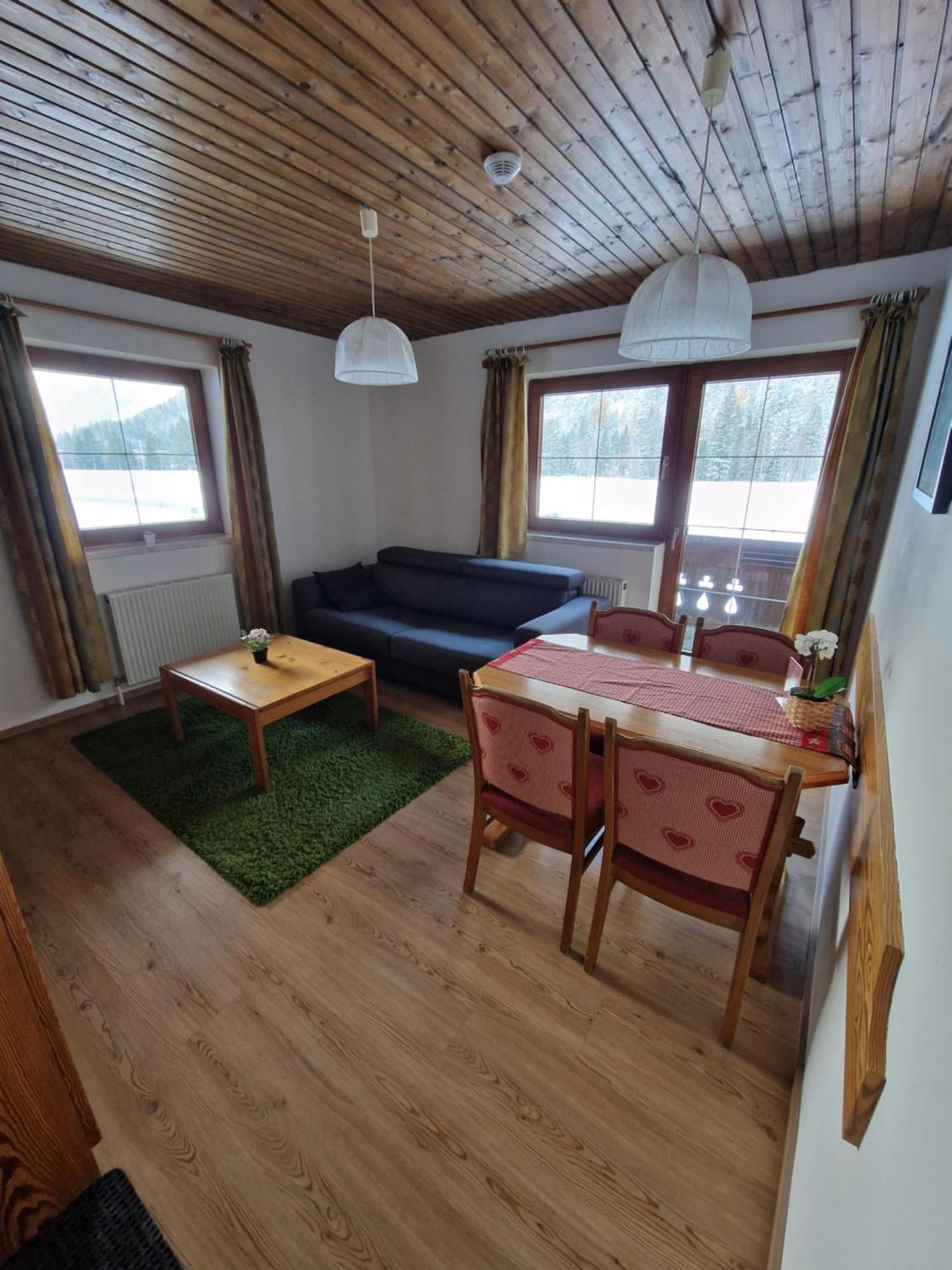 Garni Baerenwirt Bed & Breakfast Leutasch Bagian luar foto