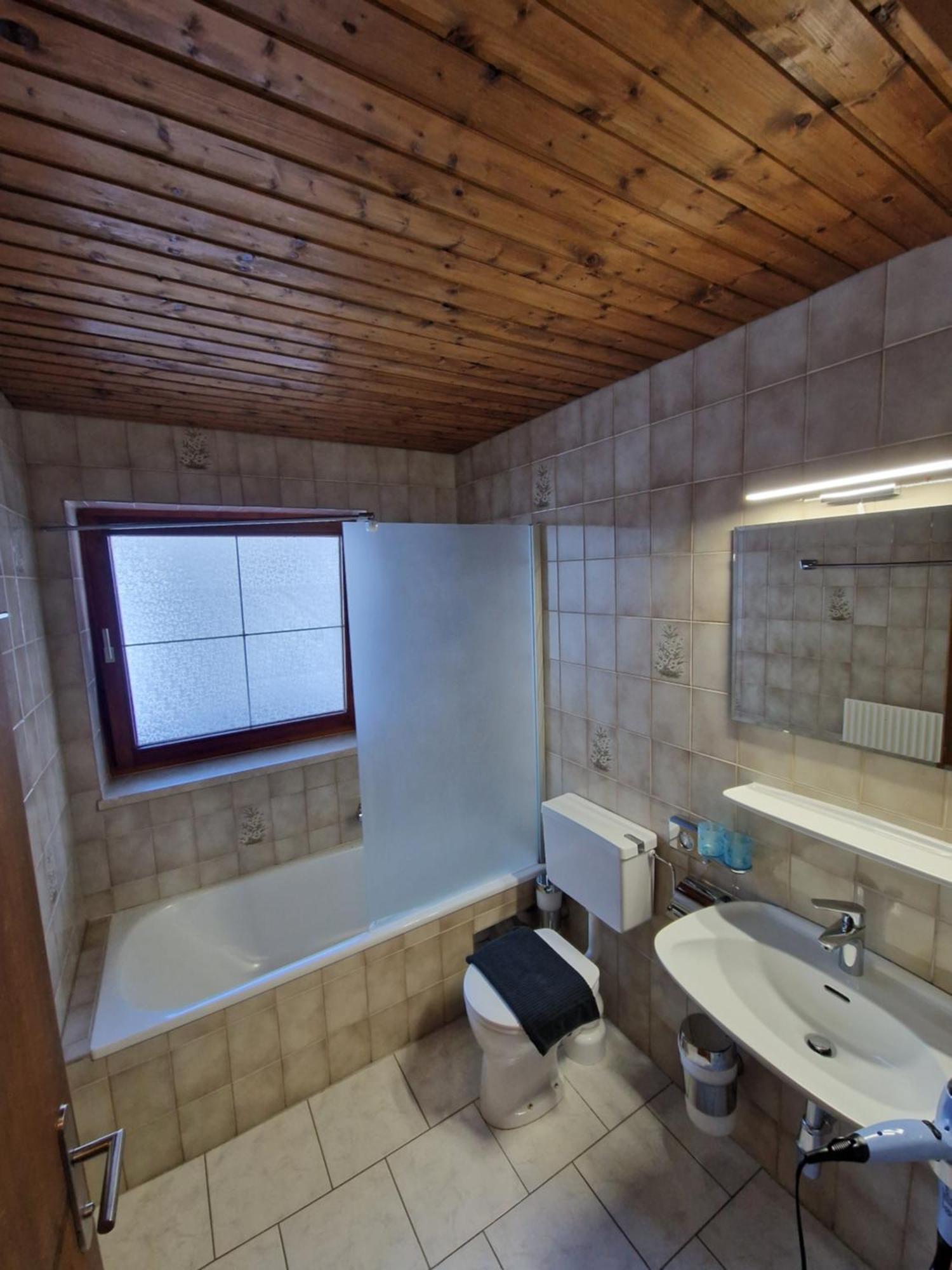 Garni Baerenwirt Bed & Breakfast Leutasch Bagian luar foto